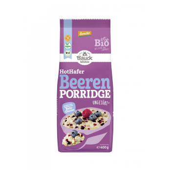 Hot Hafer Beeren Porridge